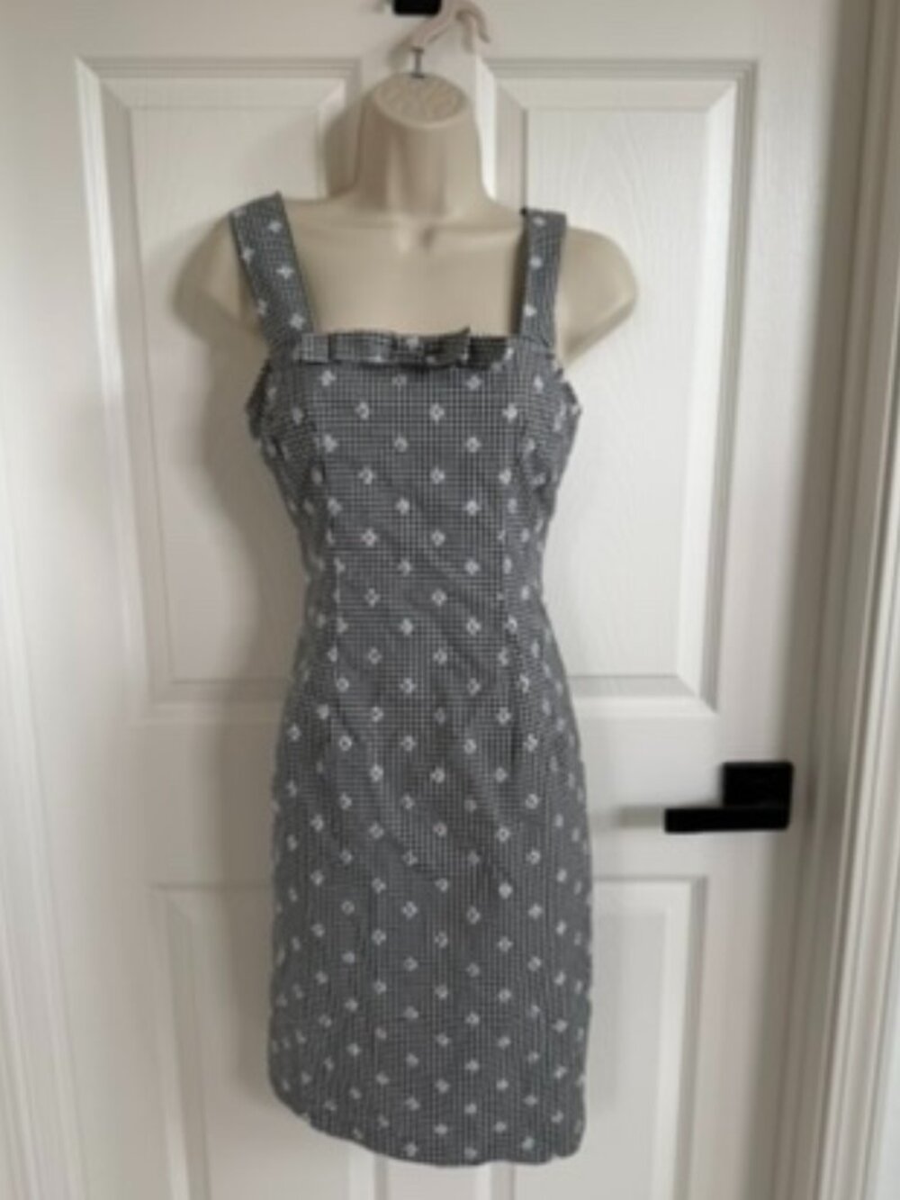 Size 2 Sara Campbell dress